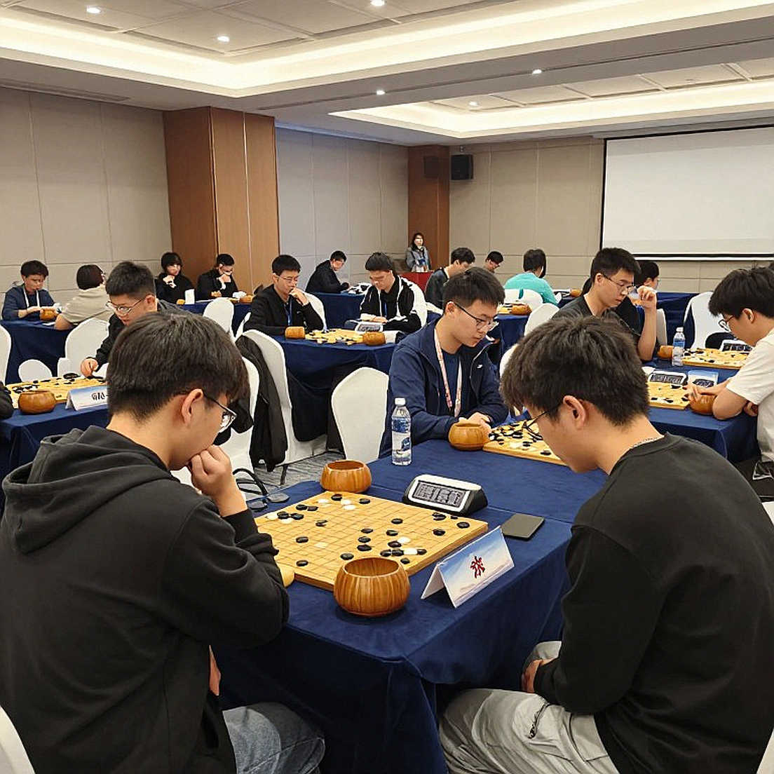Ấn Độ lần đầu vô địch Olympiad cờ vua: 21/22 điểm và cú đúp vàng lịch sử ở Budapest