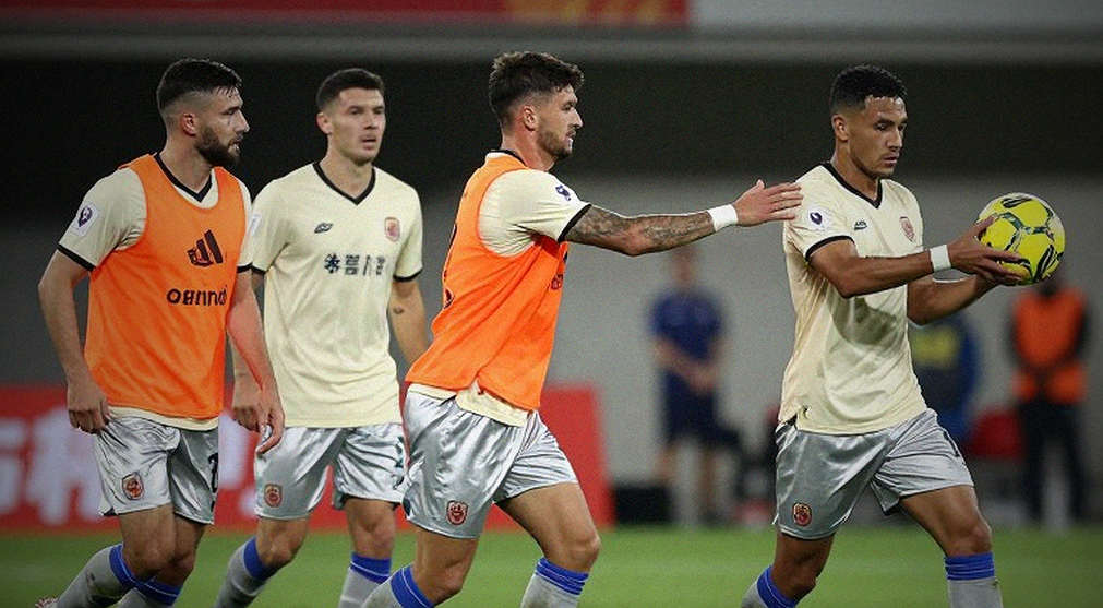 Courtois kisses the crest after Atletico defeat: The only Real Madrid player who dared to face the fans