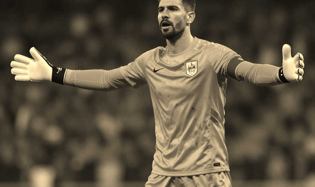 Vietnam - Thailand: The midfield war, the provocation trap, and the fear of being left behind