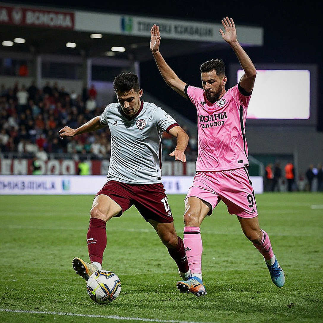 Hat-trick của Brenner Marlos và đêm thành phố lên hạng: Bắc Ninh vào vòng sau Cúp Quốc gia sau chiến thắng 3-2 trước Long An