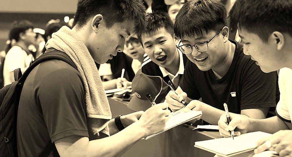 Srikanth và Satwik-Chirag tiến vào tứ kết China Masters 2026: Bản lề của sự hồi sinh Srikanth và Satwik-Chirag tiến vào tứ kết China Masters 2026: Bản lề của sự hồi sinh