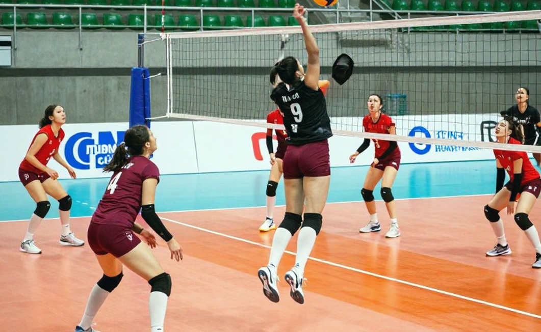45 đường chuyền của một cô gái 18 tuổi đã chôn vùi Stanford 45 đường chuyền của một cô gái 18 tuổi đã chôn vùi Stanford