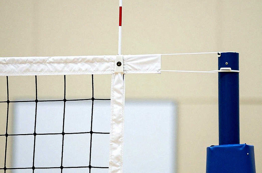 Nebraska Sweeps Creighton 3-0 and Sets a 15,405 Attendance Record: When U.S. College Women's Volleyball Reaches Pop-Culture Scale Nebraska Sweeps Creighton 3-0 and Sets a 15,405 Attendance Record: When U.S. College Women's Volleyball Reaches Pop-Culture Scale