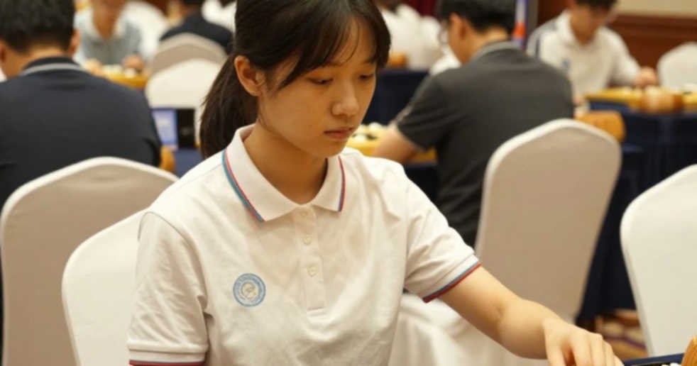 Nước cờ không tên trong bài 'đánh giá' Benko: khi tiêu đề và nội dung không cùng một bàn cờ