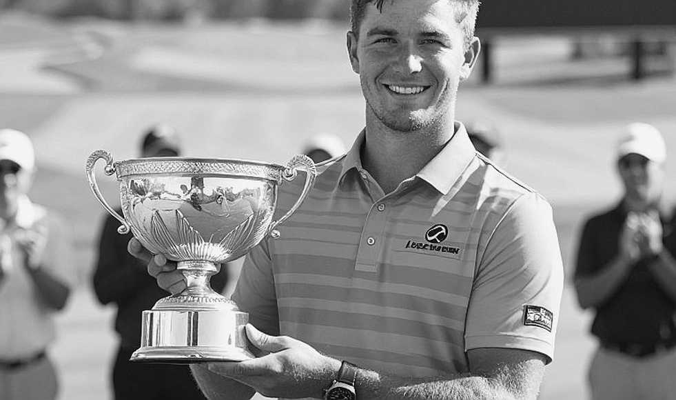 U.S. Mid-Amateur 45: 8 birdie trong 16 lỗ và khoảng trống dữ liệu của Andrew Bailey