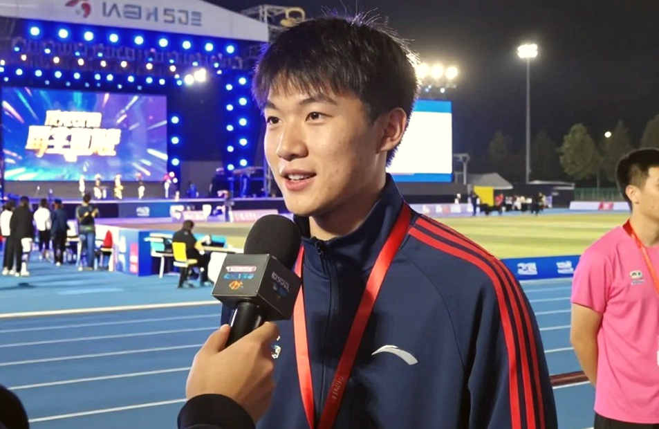 Mai Trung, Đan Quyết song mã ở 42km VM Nghệ An 2026, Mỹ Hiền gây bất ngờ