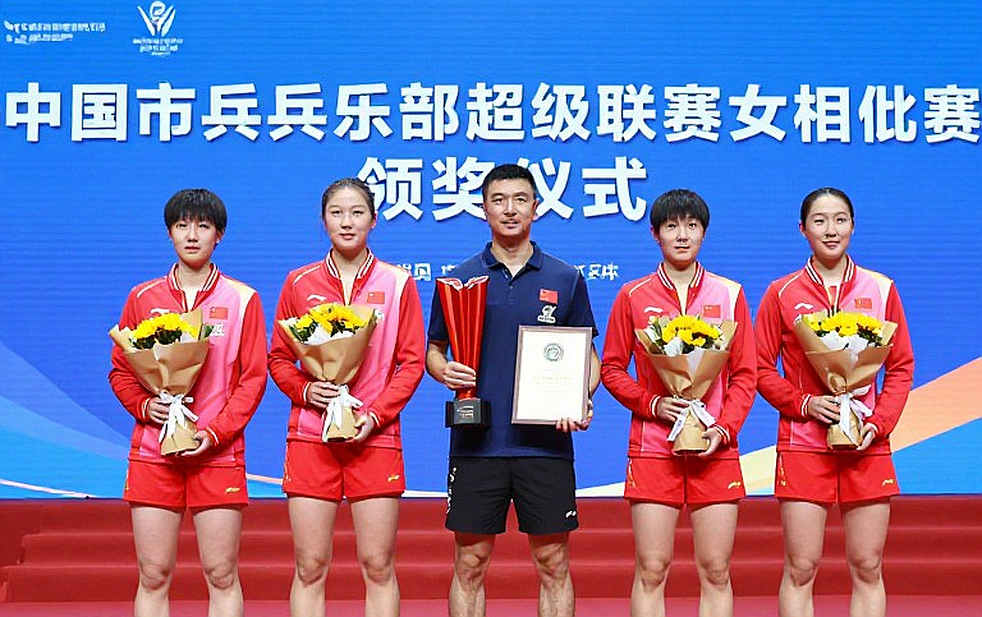Messi mua Eldense: thương hiệu không lấp được vị trí thứ 19